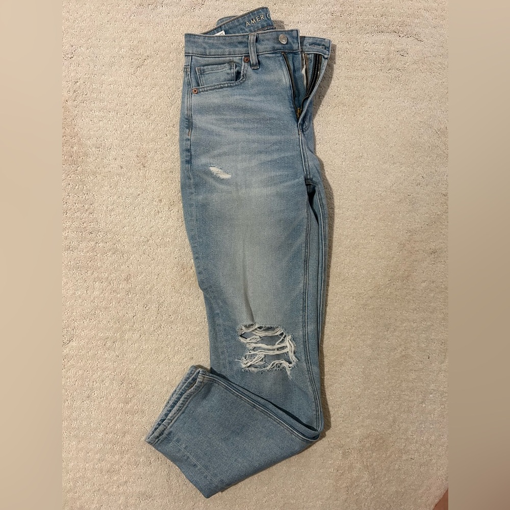 American Eagle mom jeans
